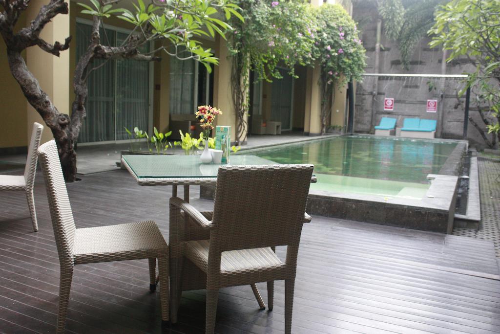 100 Sunset Boutique Ξενοδοχείο Kuta Lombok Εξωτερικό φωτογραφία