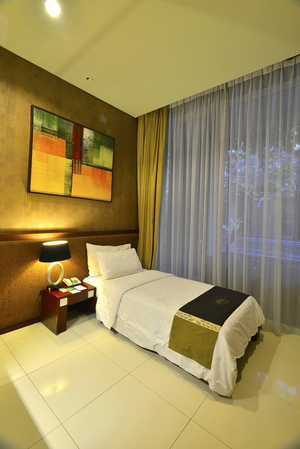 100 Sunset Boutique Ξενοδοχείο Kuta Lombok Εξωτερικό φωτογραφία