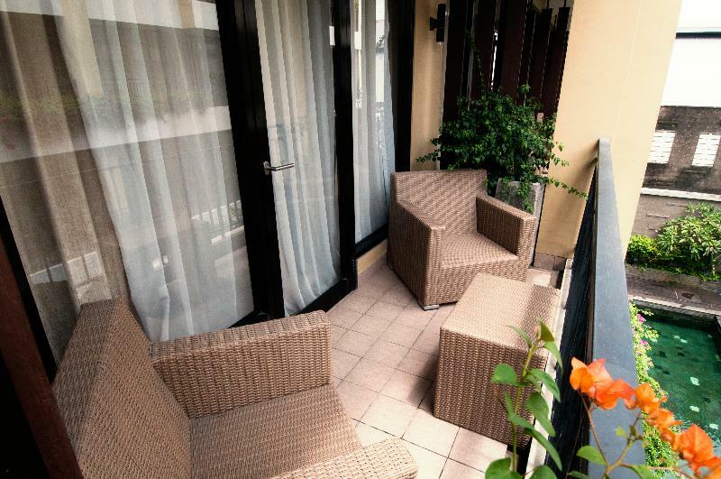 100 Sunset Boutique Ξενοδοχείο Kuta Lombok Εξωτερικό φωτογραφία